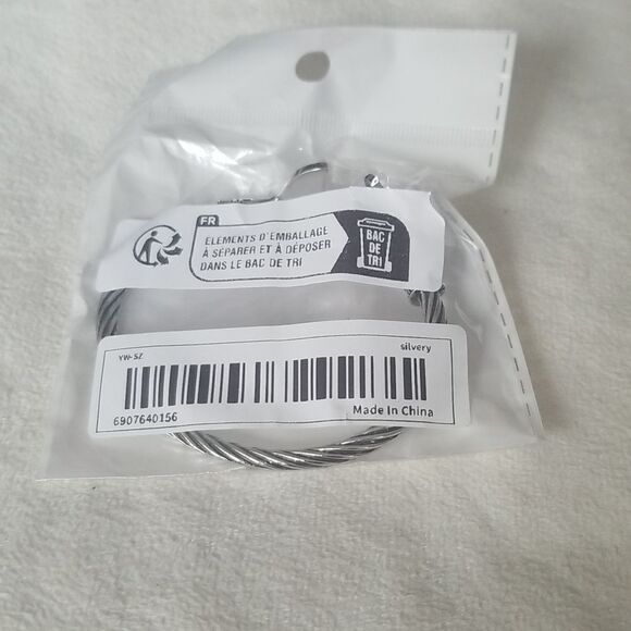 Mermaid cuff bracelet - Picture 8 of 9